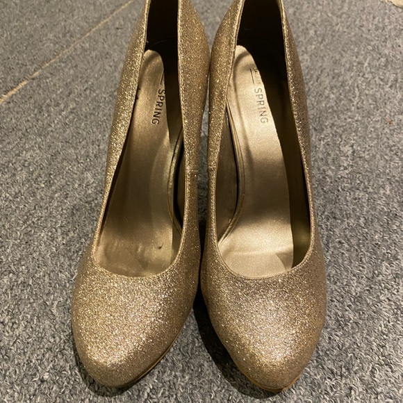 Glitter high heel shoes. Worn once! - Picture 4 of 4